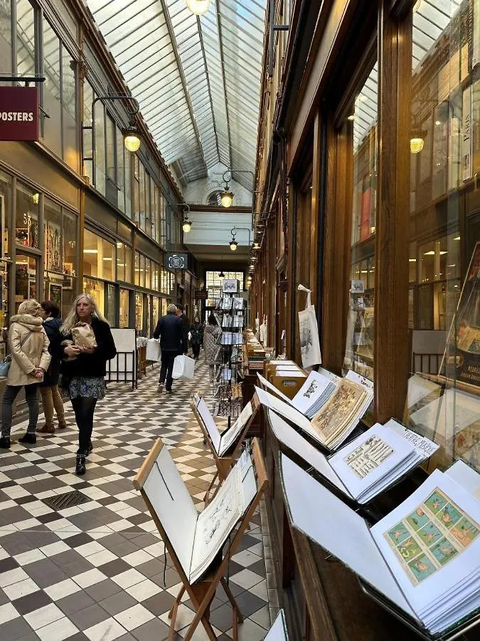 Studio 6 Paris