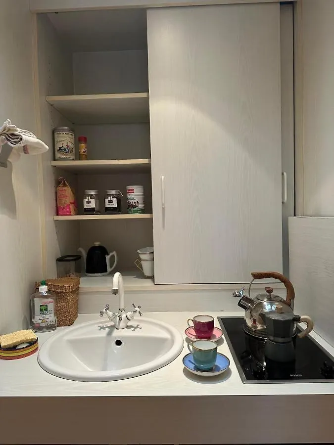 Studio 6 Paris